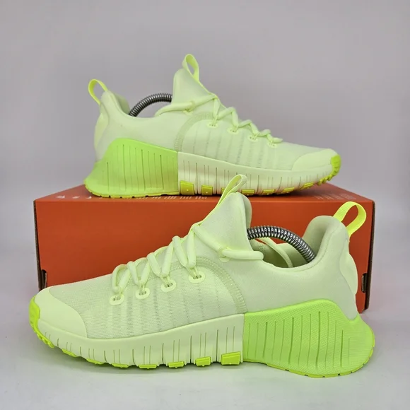 Nike Free Metcon 6 Barely Volt Glow White Women's Workout Shoes Size 9 New - Picture 6 of 8